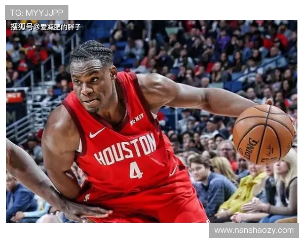 黄蜂4号秀克尼佩尔生涯前三场场均15分三分球命中率高达57%